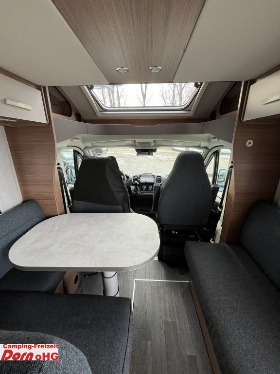Новый Полуинтегрированный автодом Knaus L!VE WAVE 650 MF Automatik/180 PS/Heavy Knaus L!VE WAVE 650 MF Automatik/180 PS/Heavy: фото 11