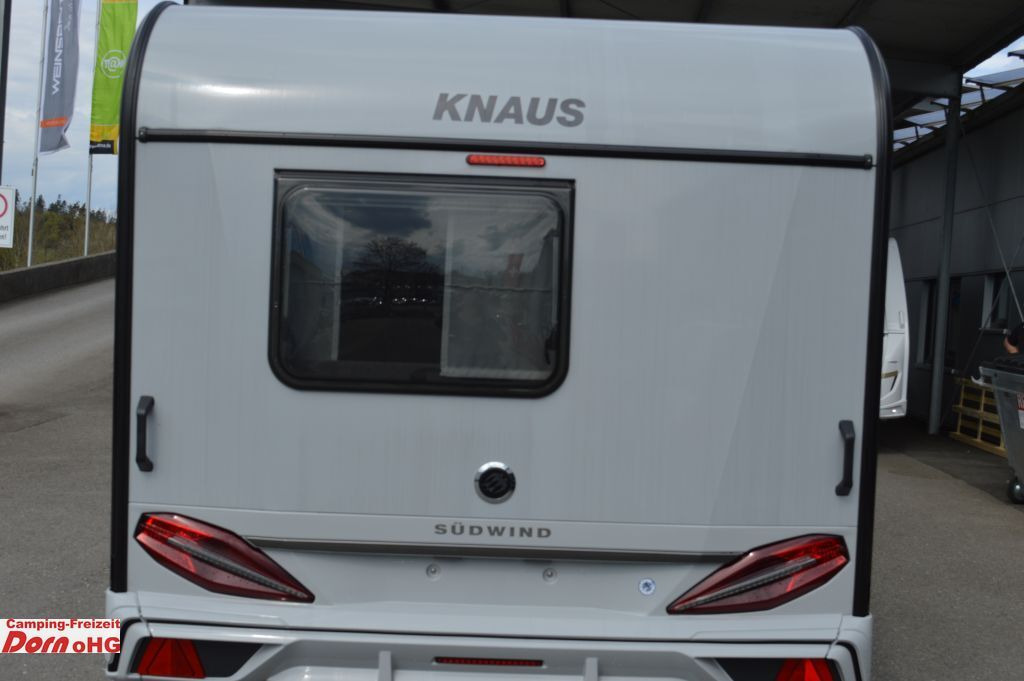 Knaus Südwind 500 UF 60 YEARS Alde Warmwasserheizung - Прицеп дача: фото 3 Knaus Südwind 500 UF 60 YEARS Alde Warmwasserheizung - Прицеп дача: фото 3