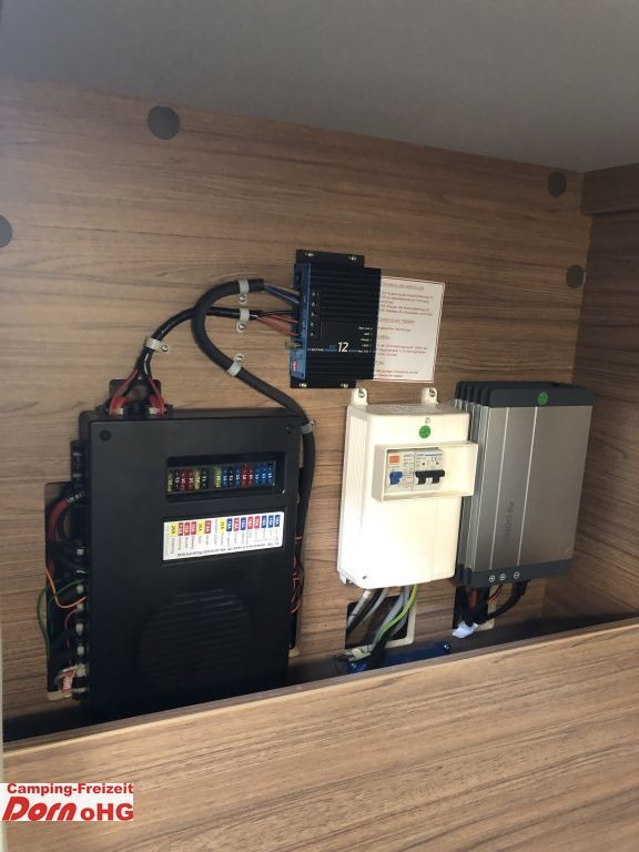 Полуинтегрированный автодом Knaus Van TI 640 MEG VANSATION MAN Abstandstempomat Knaus Van TI 640 MEG VANSATION MAN Abstandstempomat  a: фото 9