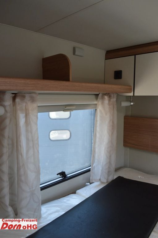 Альковный автодом Weinsberg CaraHome 650 DG Viel Ausstattung.: фото 12