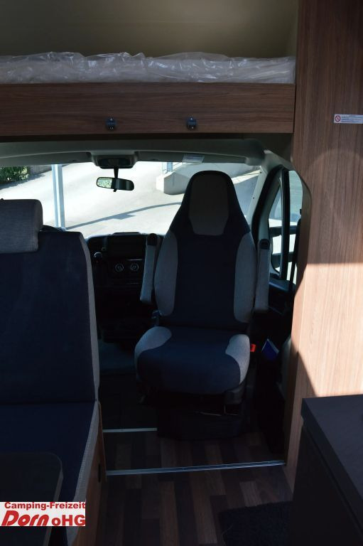 Альковный автодом Weinsberg CaraHome 650 DG Viel Ausstattung.: фото 26