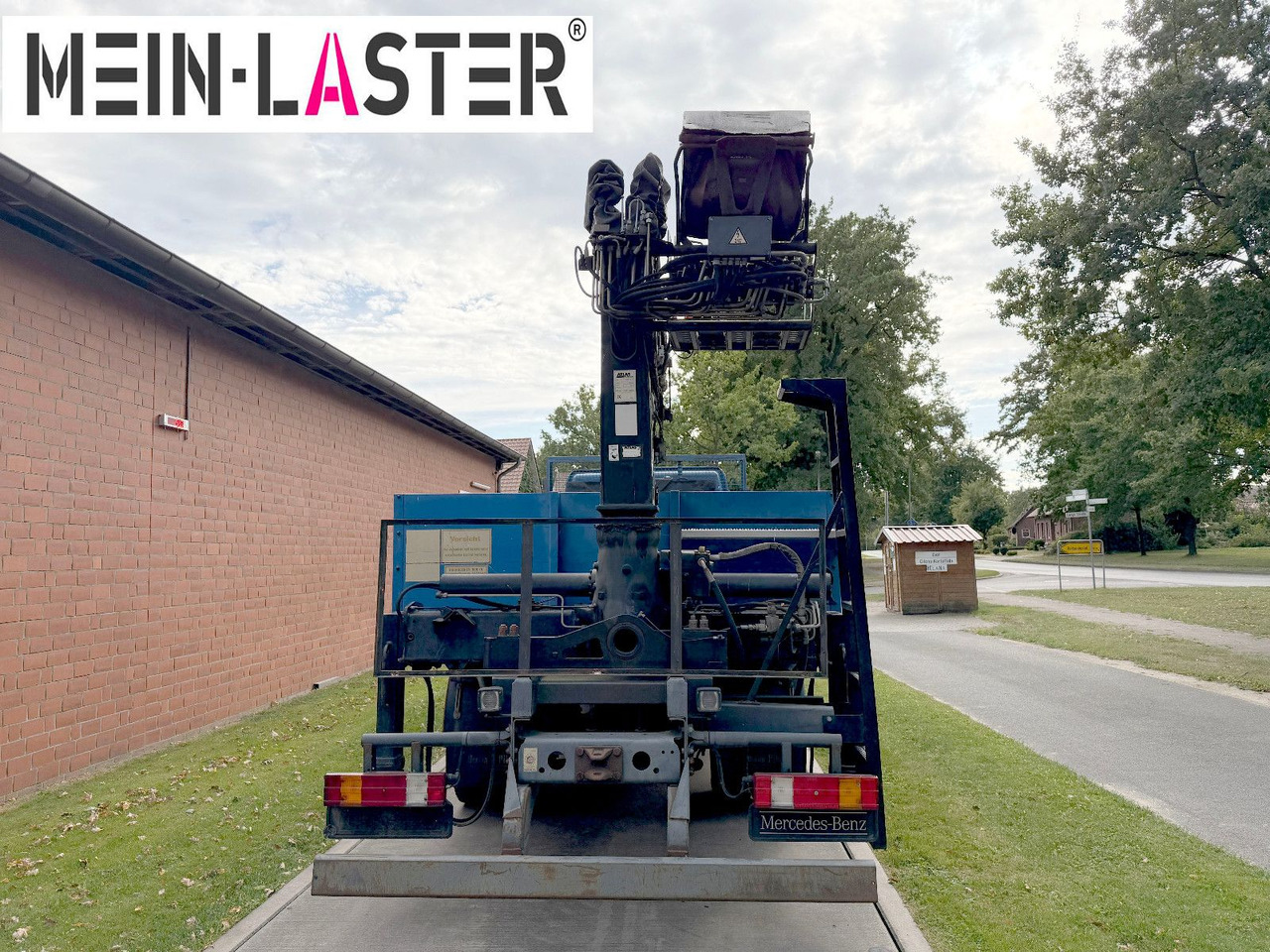 Грузовик бортовой/ Платформа, Автоманипулятор Mercedes-Benz 1823 Atego Atlas 105.2 1.Hand nur 226.000 km: фото 14 Грузовик бортовой/ Платформа, Автоманипулятор Mercedes-Benz 1823 Atego Atlas 105.2 1.Hand nur 226.000 km: фото 14