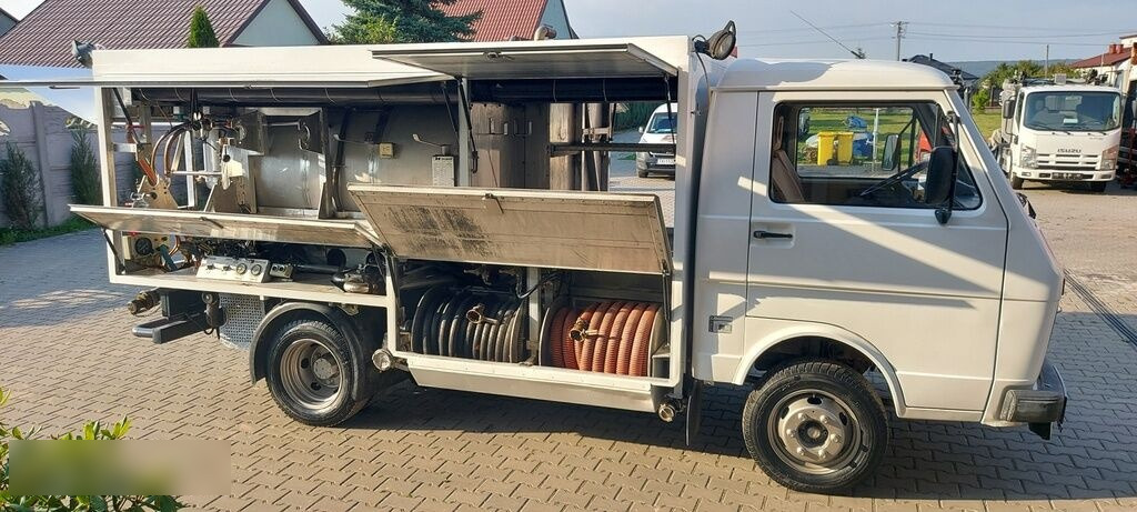 Грузовик-цистерна для транспортировки топлива Volkswagen LT55 HOLZMANN Inox: фото 8