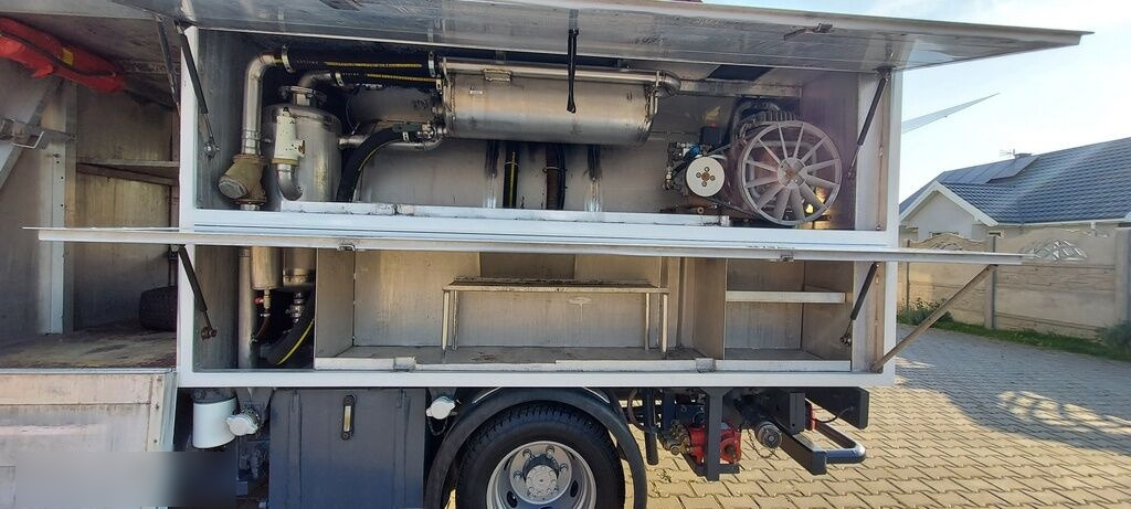 Грузовик-цистерна для транспортировки топлива Volkswagen LT55 HOLZMANN Inox: фото 13