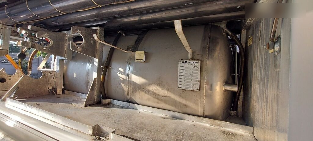 Грузовик-цистерна для транспортировки топлива Volkswagen LT55 HOLZMANN Inox: фото 35