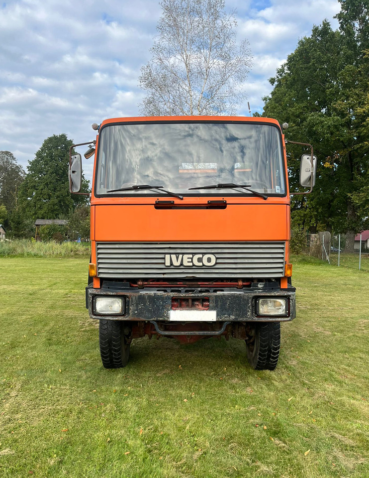 IVECO Magirus 260-30 - Самосвал: фото 2 IVECO Magirus 260-30 - Самосвал: фото 2