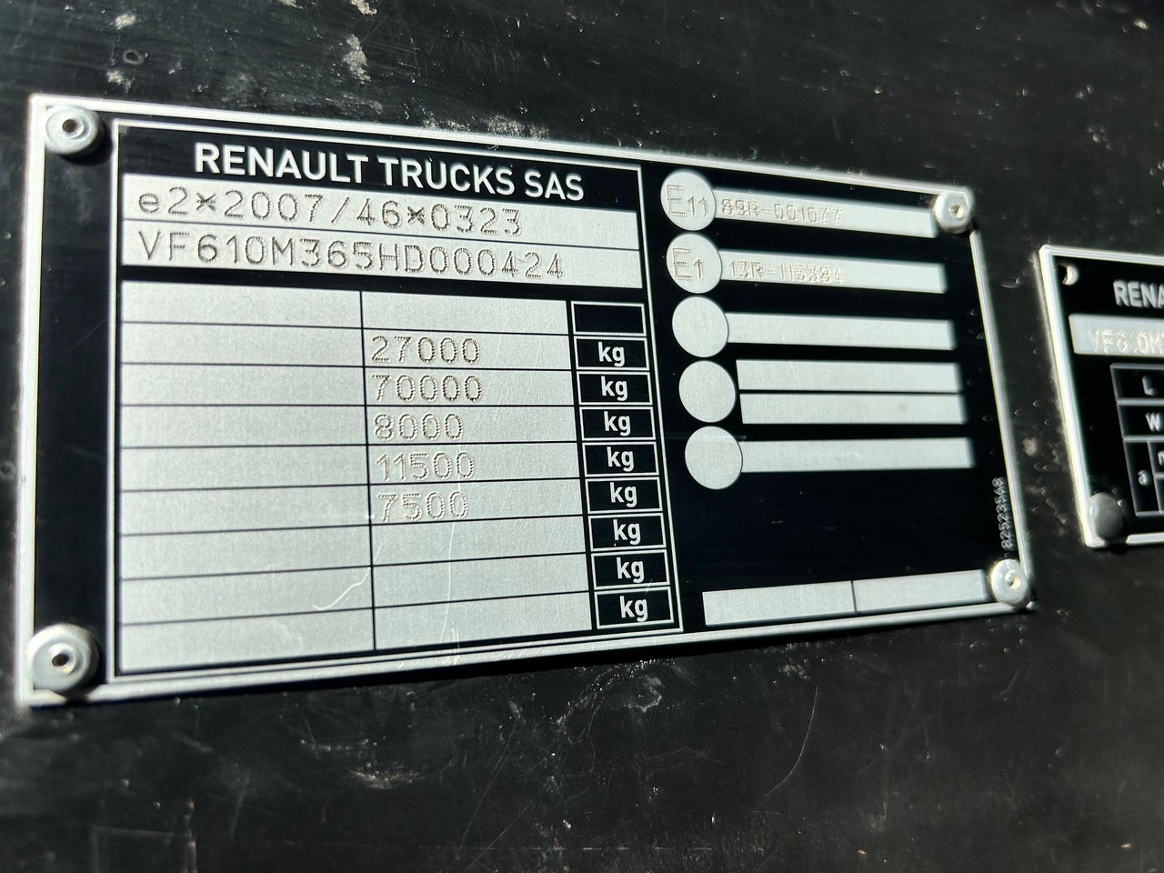 Грузовик с закрытым кузовом RENAULT T520: фото 26