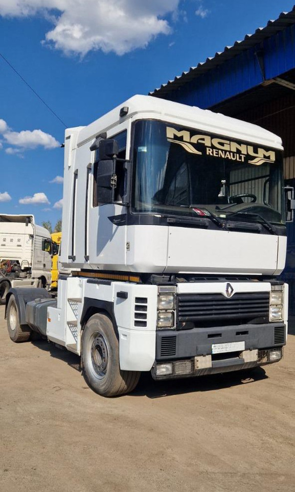 RENAULT Magnum 400 - Тягач: фото 1 RENAULT Magnum 400 - Тягач: фото 1
