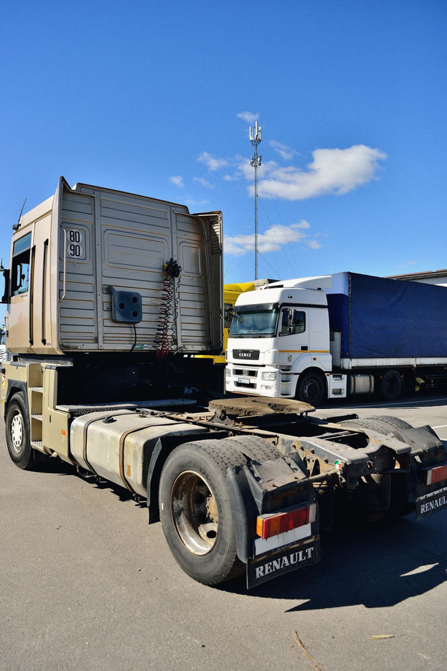 RENAULT Magnum 440 - Тягач: фото 4 RENAULT Magnum 440 - Тягач: фото 4