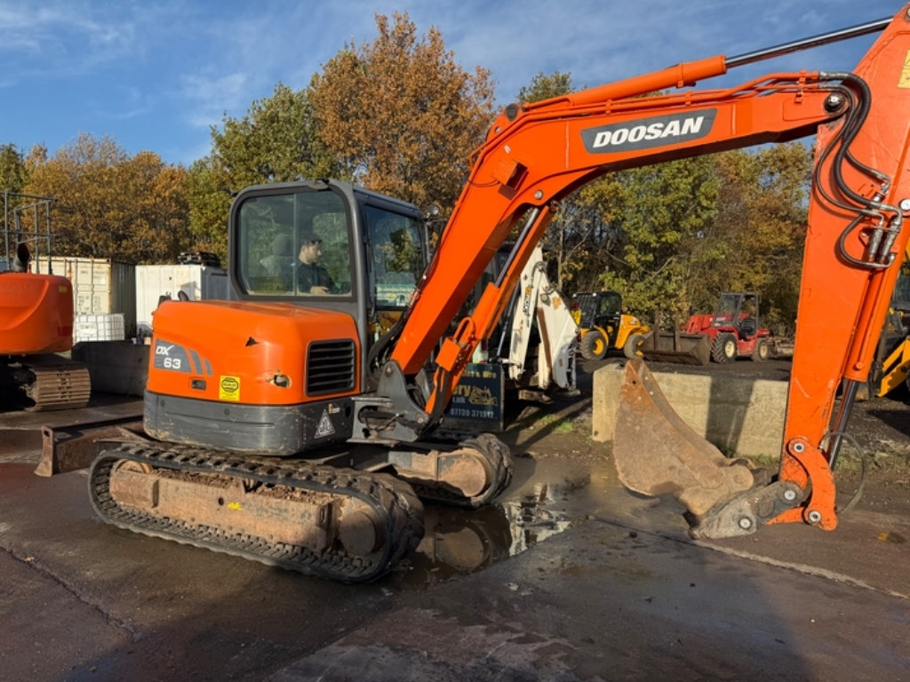 Doosan DX 63-3 - Мини-экскаватор: фото 2 Doosan DX 63-3 - Мини-экскаватор: фото 2