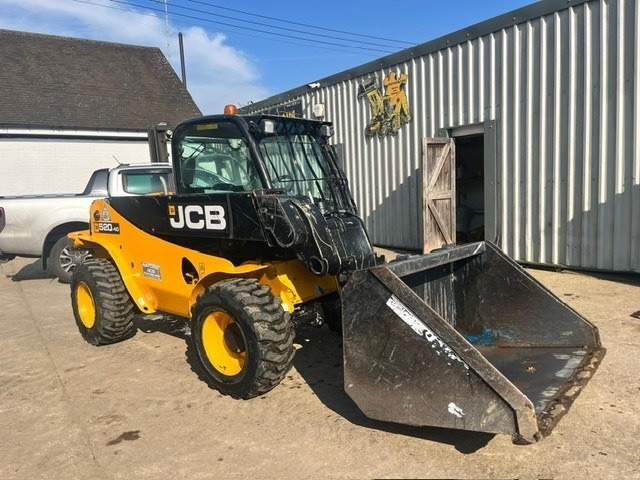 JCB 520-40  - Телескопический погрузчик: фото 2 JCB 520-40  - Телескопический погрузчик: фото 2