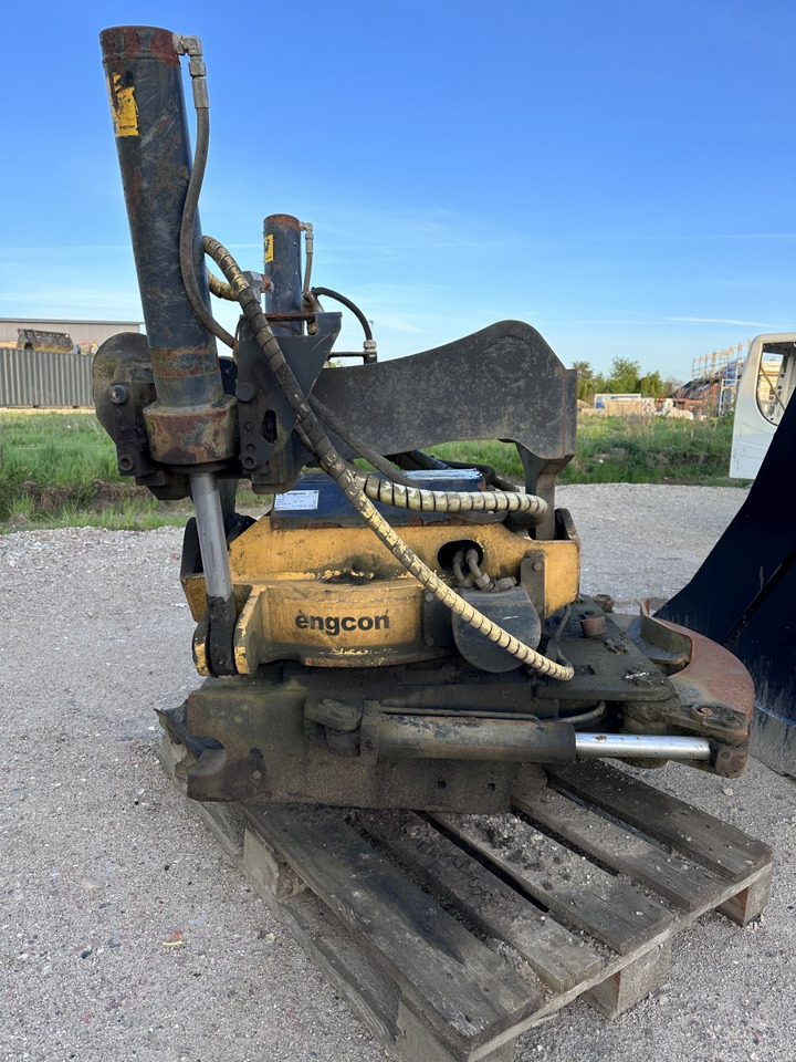 Тилтротатор ENGCON EC 30 - S80 GR30 -S80 - SVAB Engcon Rototilt - Tiltrotator: фото 6
