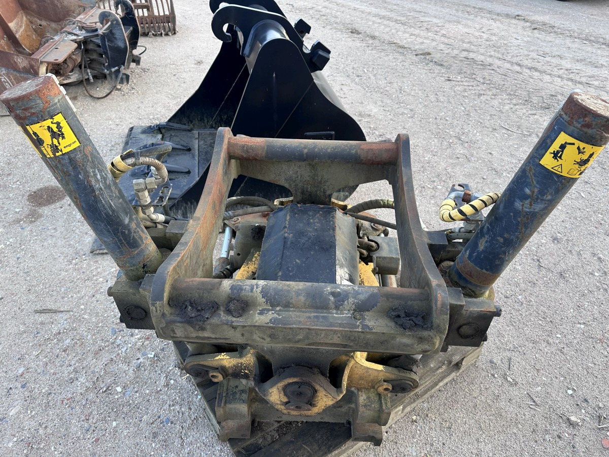 Тилтротатор ENGCON EC 30 - S80 GR30 -S80 - SVAB Engcon Rototilt - Tiltrotator: фото 9