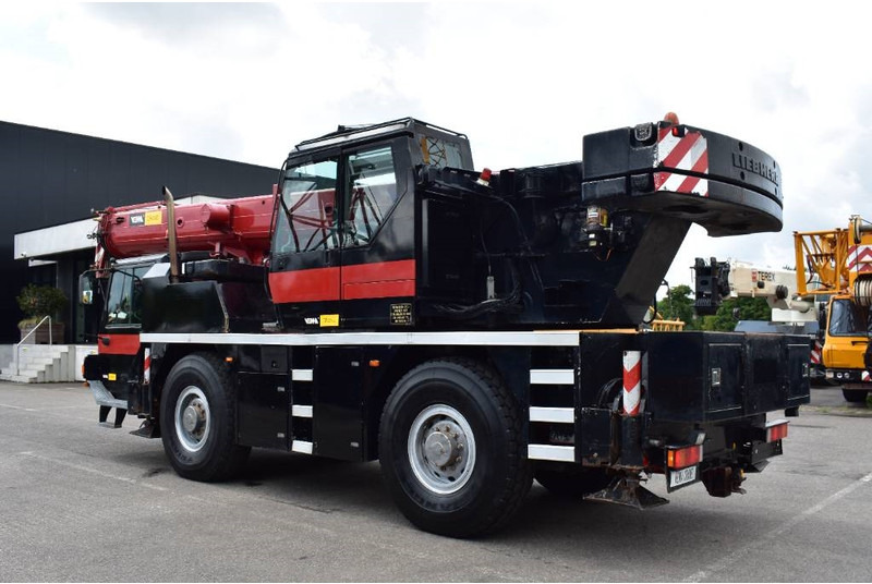 Вседорожный кран Liebherr LTM 1030-2: фото 8 Вседорожный кран Liebherr LTM 1030-2: фото 8