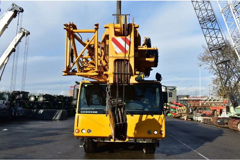 Liebherr LTM 1100-5.1 - Вседорожный кран: фото 3 Liebherr LTM 1100-5.1 - Вседорожный кран: фото 3