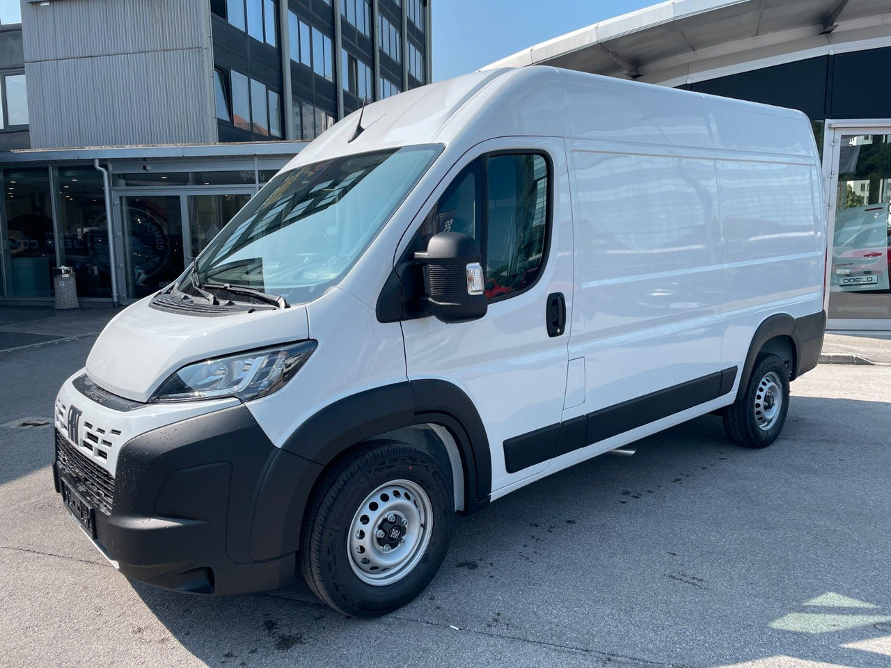 Fiat Ducato 30L L2H2 120 Kastenwagen 2025 - Легковой фургон: фото 1 Fiat Ducato 30L L2H2 120 Kastenwagen 2025 - Легковой фургон: фото 1