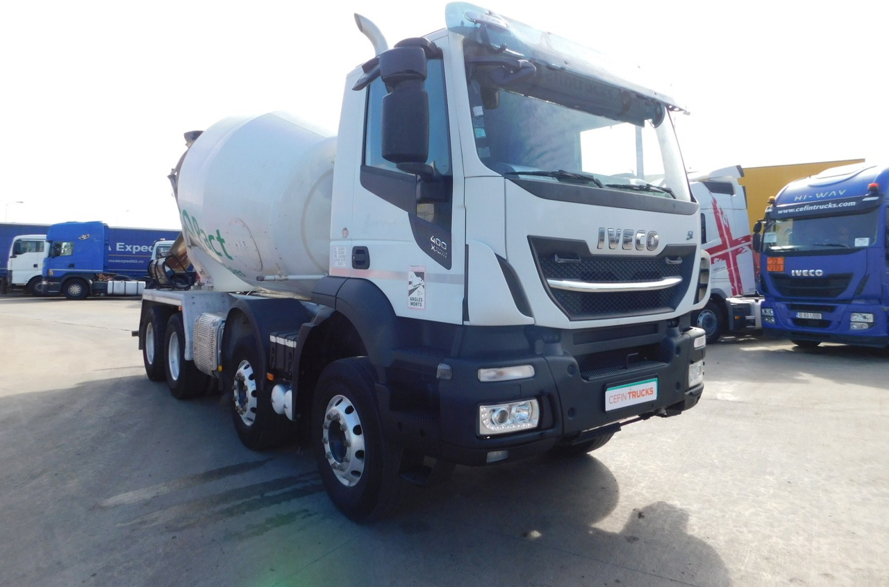 Iveco Ad340x - Автобетоносмеситель: фото 2 Iveco Ad340x - Автобетоносмеситель: фото 2