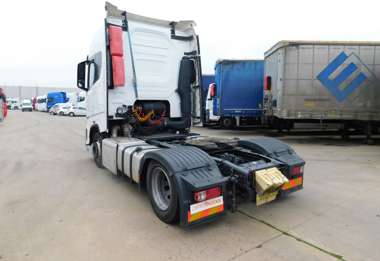 Ford F max ll 4x2 scab e6 12tx2620 - Тягач: фото 4 Ford F max ll 4x2 scab e6 12tx2620 - Тягач: фото 4