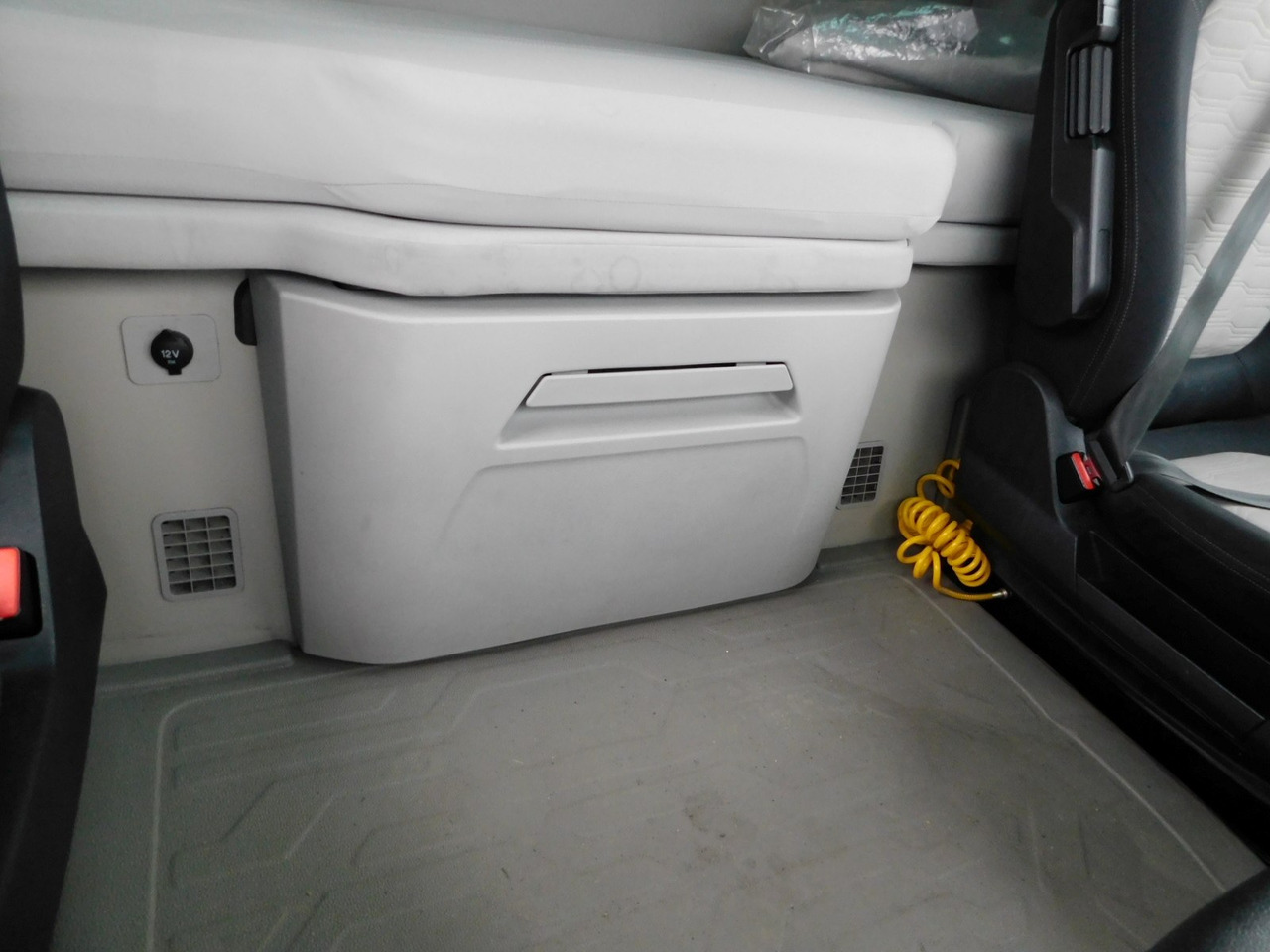 Тягач Ford F max ll 4x2 scab e6 12tx2620: фото 8