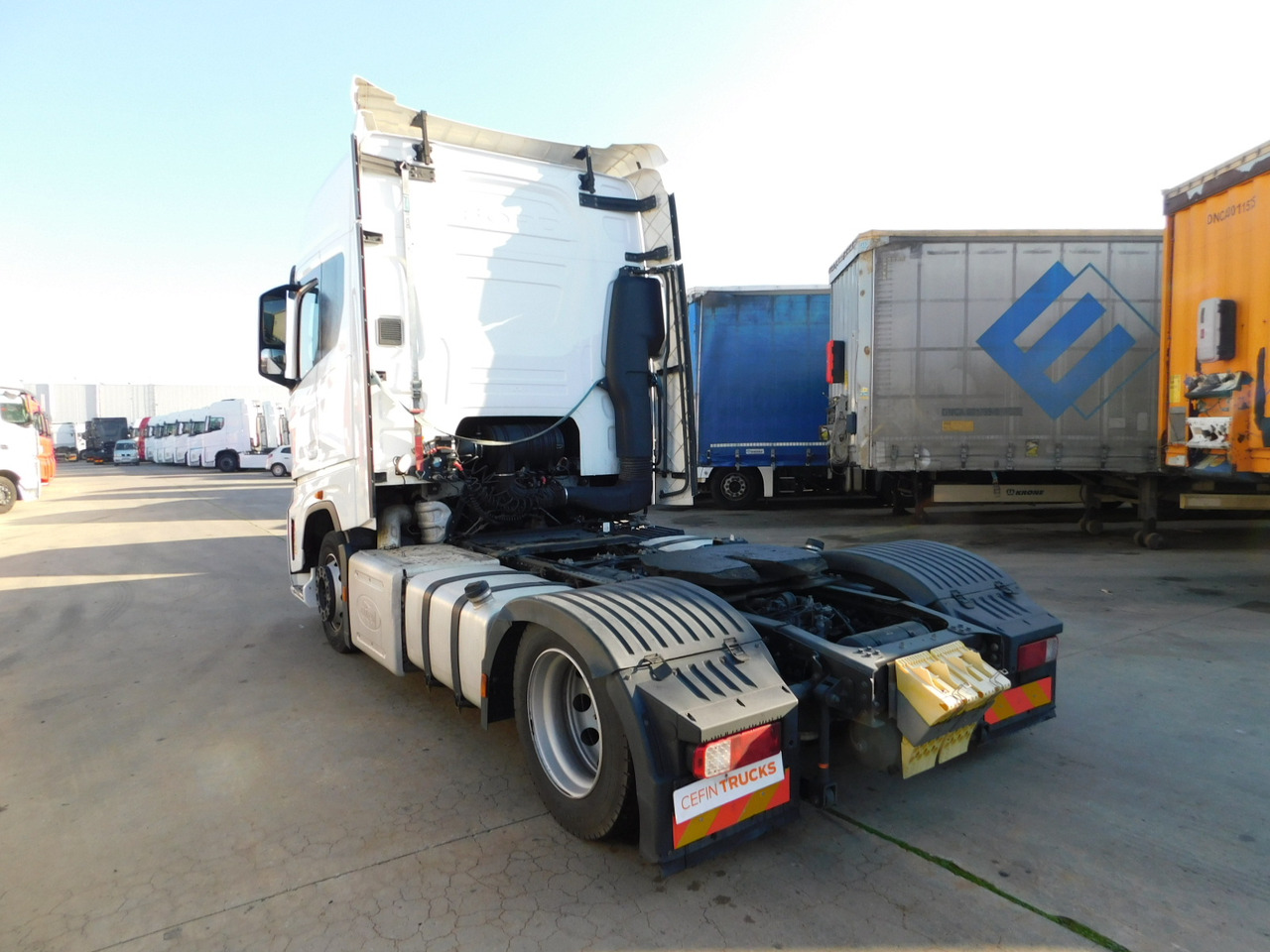 Ford F max ll 4x2 scab e6 12tx2620 - Тягач: фото 4 Ford F max ll 4x2 scab e6 12tx2620 - Тягач: фото 4