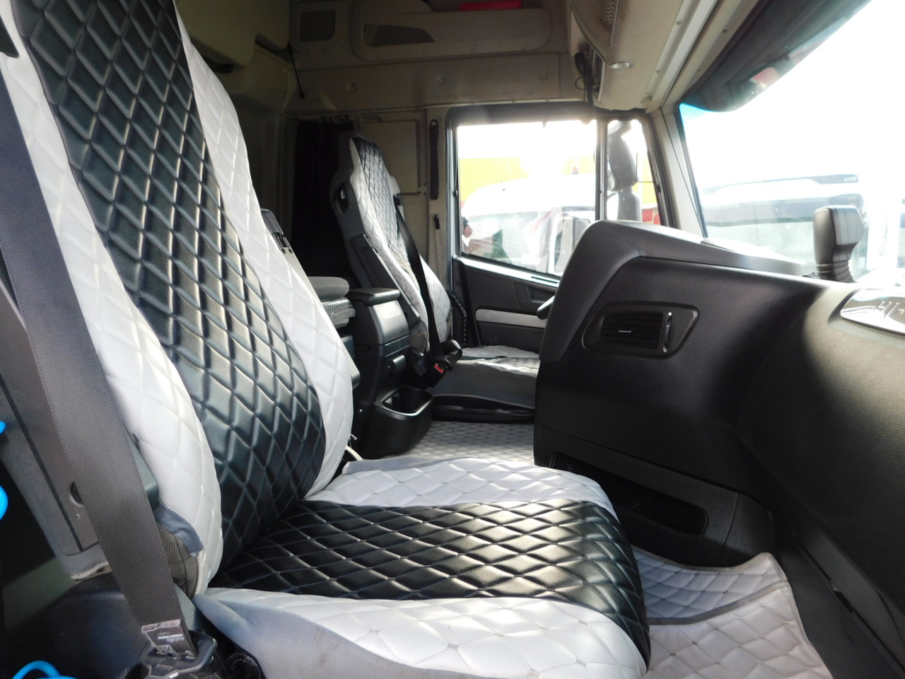 Iveco As440tfp lt - Тягач: фото 5 Iveco As440tfp lt - Тягач: фото 5