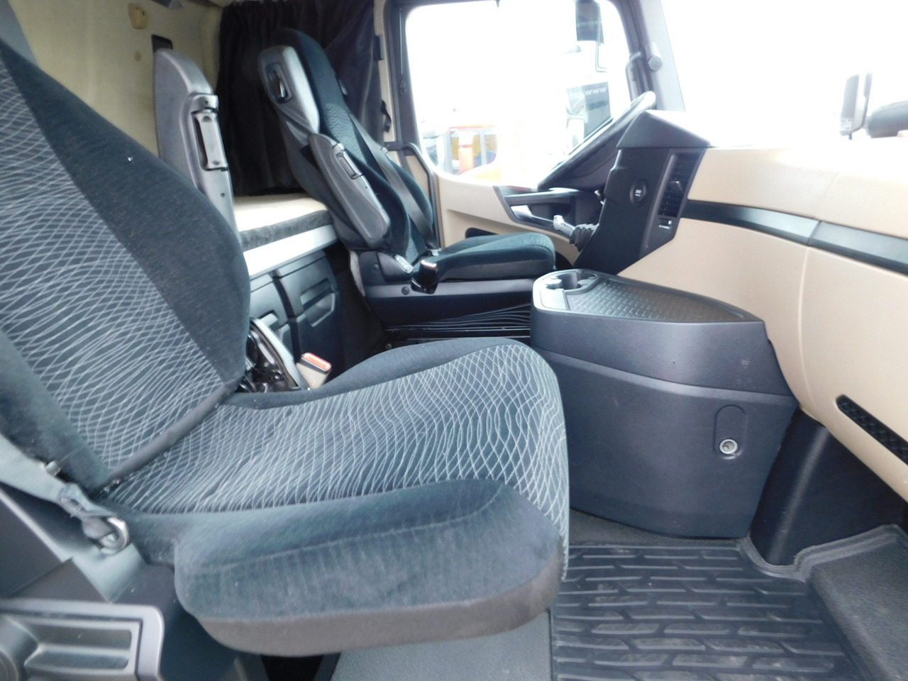 Mercedes Actros - Тягач: фото 5 Mercedes Actros - Тягач: фото 5