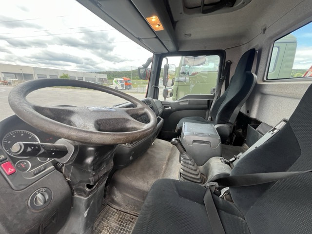 MAN TGL 12.220 4x2 BB Kipper Kran Euro5 AHK - Самосвал, Автоманипулятор: фото 3 MAN TGL 12.220 4x2 BB Kipper Kran Euro5 AHK - Самосвал, Автоманипулятор: фото 3