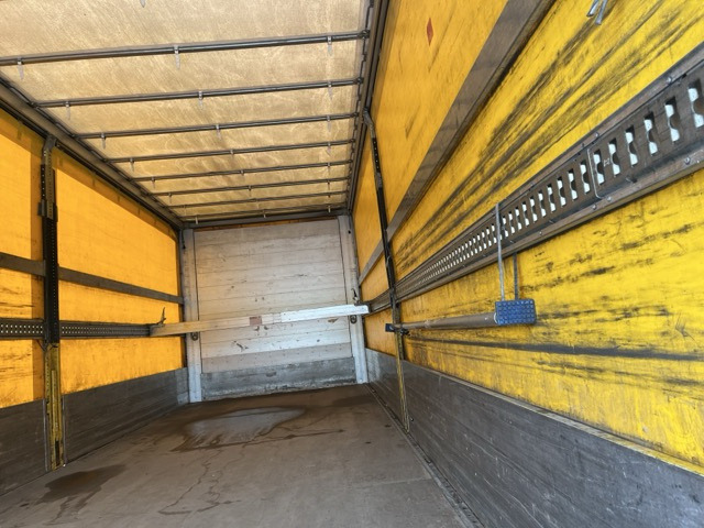MAN TGL 12.220 4x2 BL Euro6 Klima Luftfeder - Тентованный грузовик: фото 4 MAN TGL 12.220 4x2 BL Euro6 Klima Luftfeder - Тентованный грузовик: фото 4