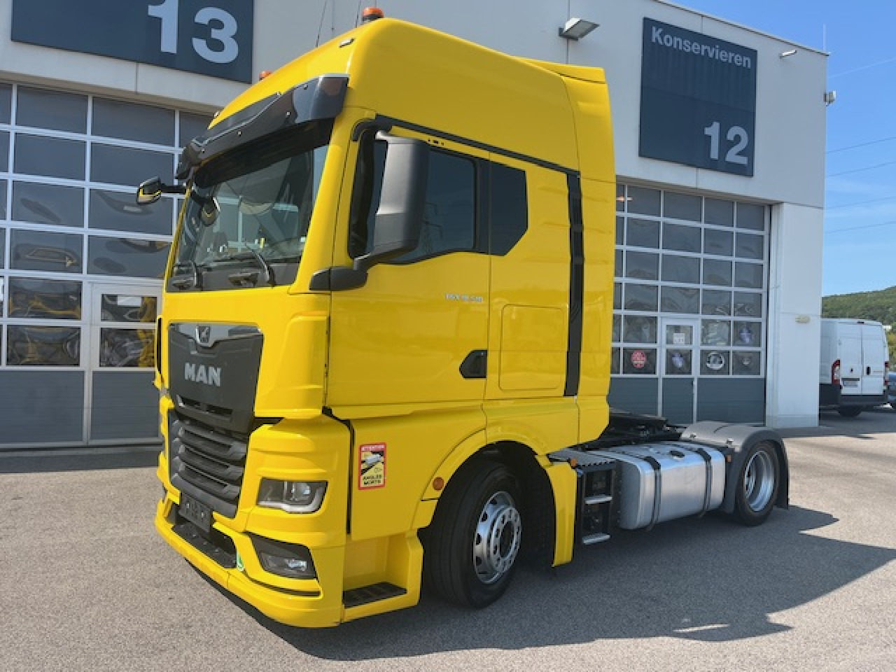 MAN TGX 18.510 4x2 LL SA mit PTO Nebenabtrieb Euro6 ZV - Тягач: фото 1 MAN TGX 18.510 4x2 LL SA mit PTO Nebenabtrieb Euro6 ZV - Тягач: фото 1