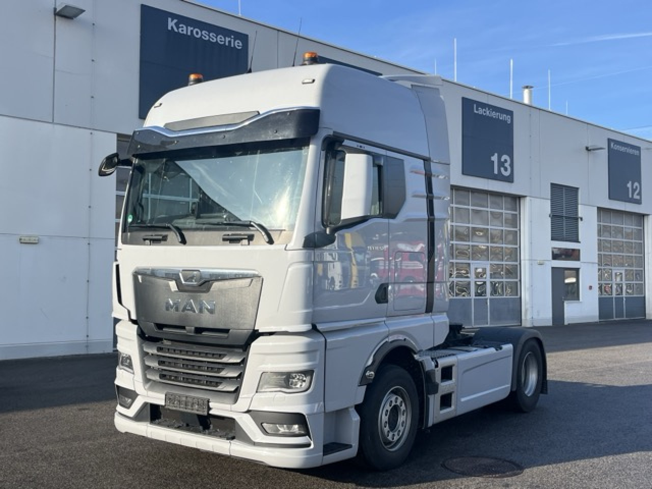 MAN TGX 18.520 4x2 BL SA Euro6 Intarder Klima ZV - Тягач: фото 1 MAN TGX 18.520 4x2 BL SA Euro6 Intarder Klima ZV - Тягач: фото 1