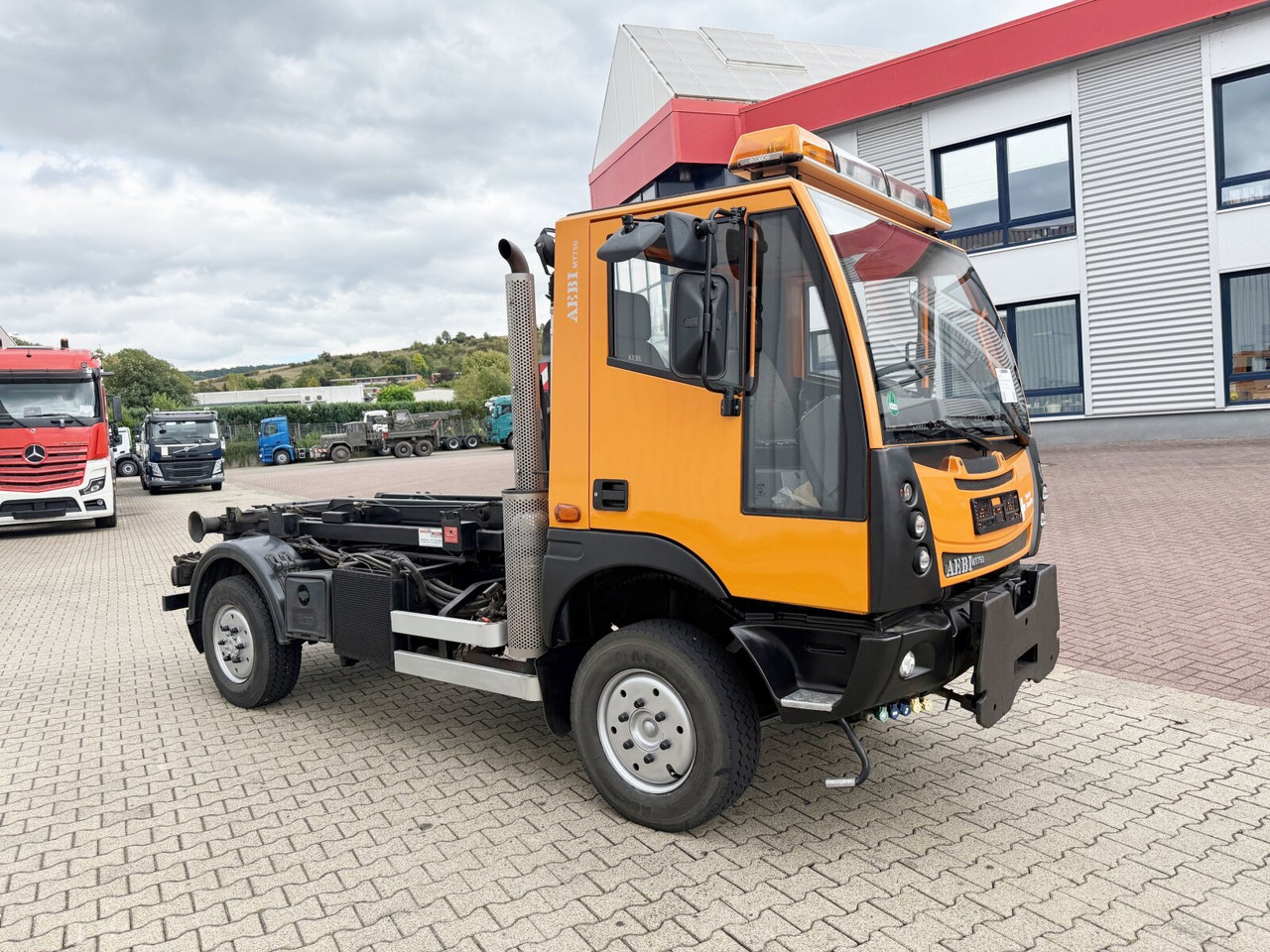 Крюковой мультилифт AEBI Schmidt MT750 4x4 AEBI Schmidt MT750 4x4, City-Abroller, Winterdienstausstattung, 2x AHK: фото 10
