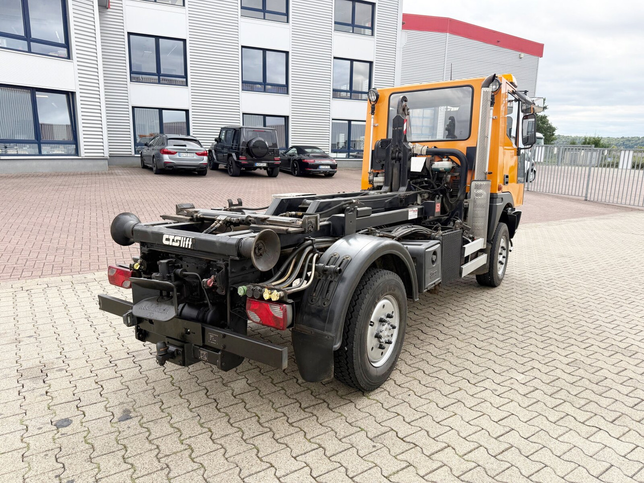 Крюковой мультилифт AEBI Schmidt MT750 4x4 AEBI Schmidt MT750 4x4, City-Abroller, Winterdienstausstattung, 2x AHK: фото 11