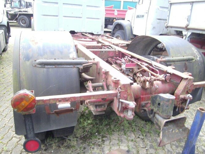 Andere V5 4x2 Saurer V5 4x2 - Грузовик-шасси: фото 3 Andere V5 4x2 Saurer V5 4x2 - Грузовик-шасси: фото 3
