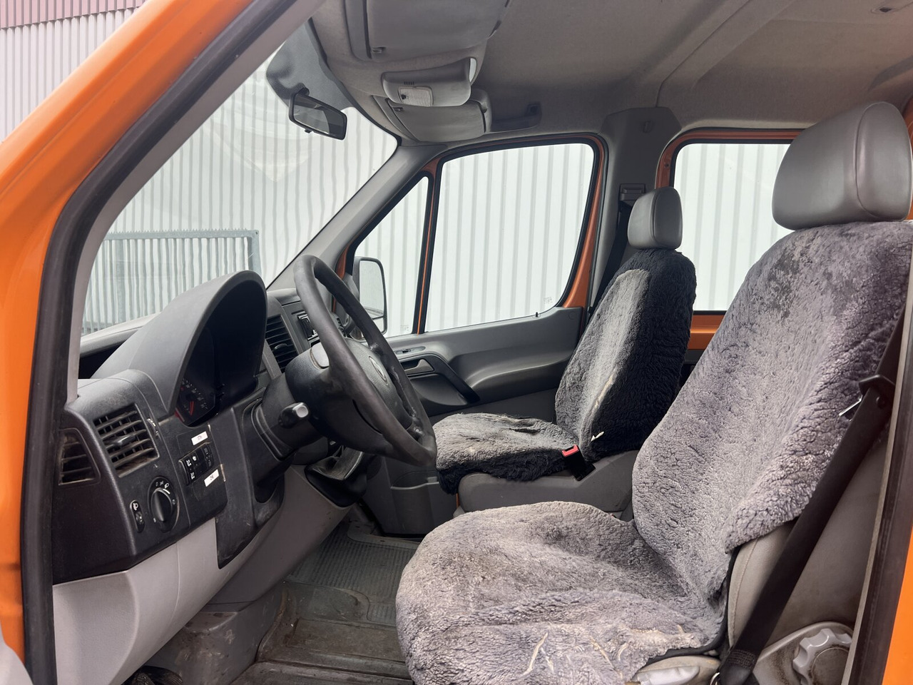 Crafter 2.5 TDI 4x2 Doka Crafter 2.5 TDI 4x2 Doka, Meiller Kipper - Самосвал: фото 4 Crafter 2.5 TDI 4x2 Doka Crafter 2.5 TDI 4x2 Doka, Meiller Kipper - Самосвал: фото 4