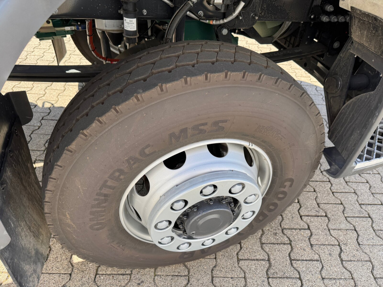 Новый Грузовик-шасси FL 280 4x4 FL 280 4x4, Nebenantrieb: фото 7