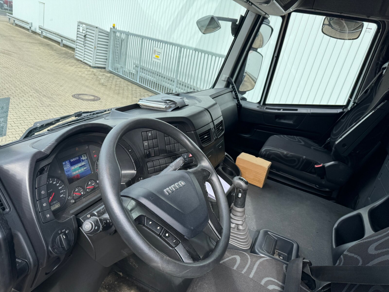 Iveco Stralis AT 190 S31FP-CM 4x2 Stralis AT 190 S31FP-CM 4x2, LBW BÄR, Ex- - Грузовик: фото 4 Iveco Stralis AT 190 S31FP-CM 4x2 Stralis AT 190 S31FP-CM 4x2, LBW BÄR, Ex- - Грузовик: фото 4