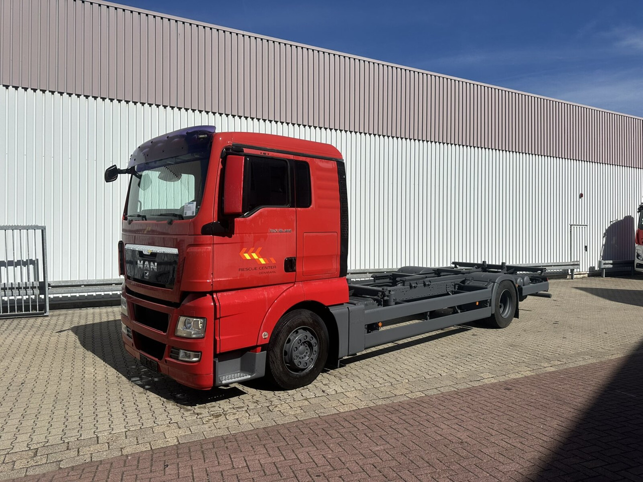 MAN TGX 18.360 4X2 LL TGX 18.360 4X2 LL, Fahrschule - Грузовик: фото 1 MAN TGX 18.360 4X2 LL TGX 18.360 4X2 LL, Fahrschule - Грузовик: фото 1