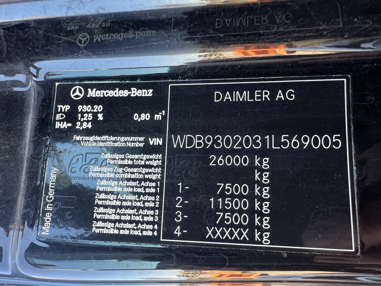 Mercedes-Benz Actros 2541 L 6x2 Actros 2541 L 6x2, Fahrschulausstattung, MegaSpace, Retarder, Liftachse, Traum Zustand - Грузовик: фото 5 Mercedes-Benz Actros 2541 L 6x2 Actros 2541 L 6x2, Fahrschulausstattung, MegaSpace, Retarder, Liftachse, Traum Zustand - Грузовик: фото 5