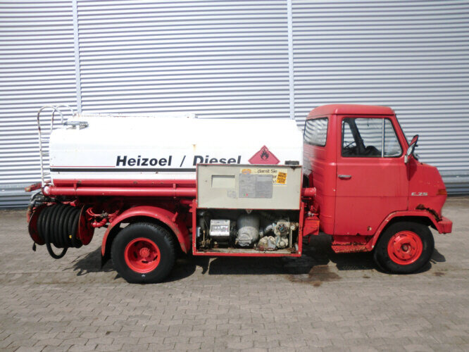 Hanomag F 75/35 Ki Hanomag-Henschel F 75/35 Ki, 5 cbm - Грузовик-цистерна: фото 4 Hanomag F 75/35 Ki Hanomag-Henschel F 75/35 Ki, 5 cbm - Грузовик-цистерна: фото 4