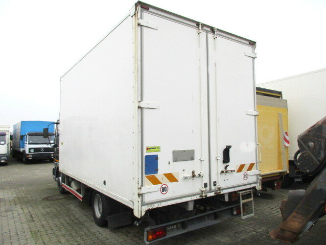 Iveco EuroCargo 75 E 17/4x2 EuroCargo 75 E 17/4x2, 6x VORHANDEN! - Грузовик с закрытым кузовом: фото 2 Iveco EuroCargo 75 E 17/4x2 EuroCargo 75 E 17/4x2, 6x VORHANDEN! - Грузовик с закрытым кузовом: фото 2