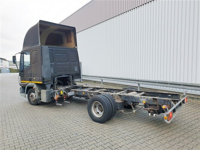 Iveco EuroCargo 75 E 17/4x2 EuroCargo 75 E 17/4x2, 6x VORHANDEN! - Грузовик-шасси: фото 4 Iveco EuroCargo 75 E 17/4x2 EuroCargo 75 E 17/4x2, 6x VORHANDEN! - Грузовик-шасси: фото 4