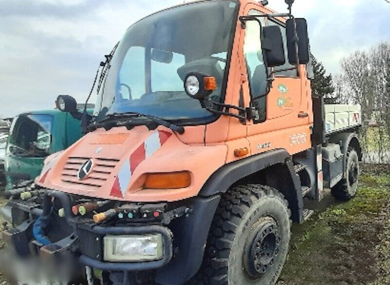 Unimog U 400 405/12 4x4 U 400 405/12 4x4, Kipper, Kommunalhydraulik, VarioPilot, Zapfwelle - Коммерческий автомобиль: фото 2 Unimog U 400 405/12 4x4 U 400 405/12 4x4, Kipper, Kommunalhydraulik, VarioPilot, Zapfwelle - Коммерческий автомобиль: фото 2