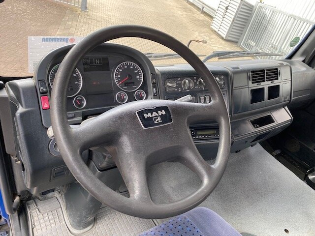 MAN TGA 35.480 8x4-4 BL TGA 35.480 8x4-4 BL, Lift-/Lenkachse - Грузовик-шасси: фото 5 MAN TGA 35.480 8x4-4 BL TGA 35.480 8x4-4 BL, Lift-/Lenkachse - Грузовик-шасси: фото 5