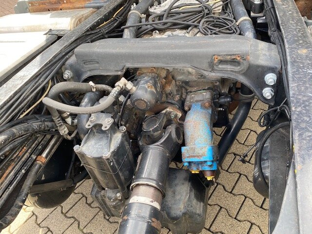 MAN TGA 35.480 8x4-4 BL TGA 35.480 8x4-4 BL, Lift-/Lenkachse - Грузовик-шасси: фото 2 MAN TGA 35.480 8x4-4 BL TGA 35.480 8x4-4 BL, Lift-/Lenkachse - Грузовик-шасси: фото 2