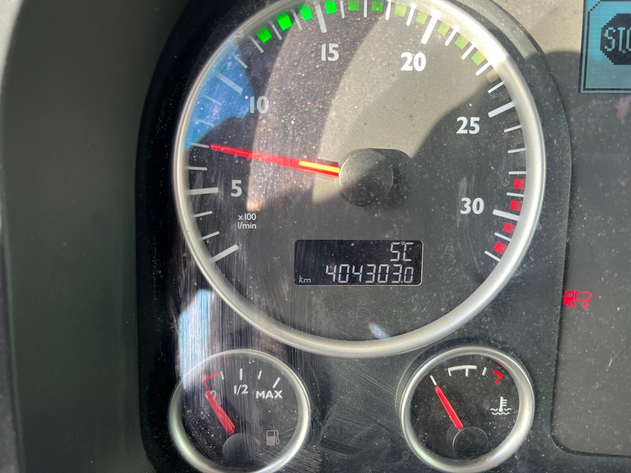 MAN TGL 12.220 4X2 BL TGL 12.220 4X2 BL mit Dhollandia LBW - Грузовик с закрытым кузовом: фото 4 MAN TGL 12.220 4X2 BL TGL 12.220 4X2 BL mit Dhollandia LBW - Грузовик с закрытым кузовом: фото 4
