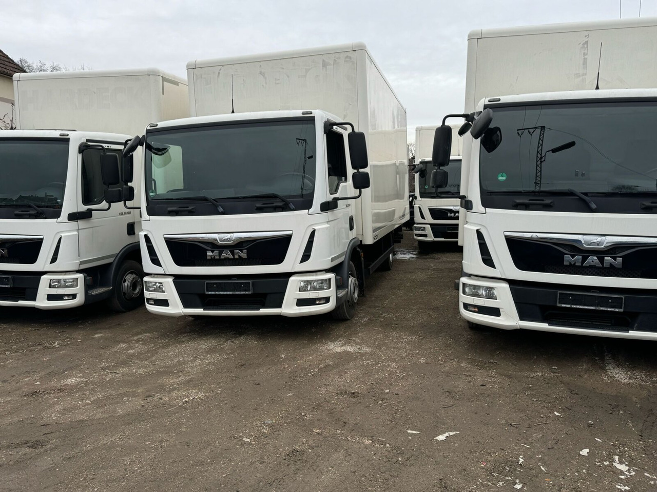 MAN TGL 8.150/180 4x2 BL TGL 8.150/180 4x2 BL, Möbelkoffer mit Rolltor - Грузовик с закрытым кузовом: фото 3 MAN TGL 8.150/180 4x2 BL TGL 8.150/180 4x2 BL, Möbelkoffer mit Rolltor - Грузовик с закрытым кузовом: фото 3