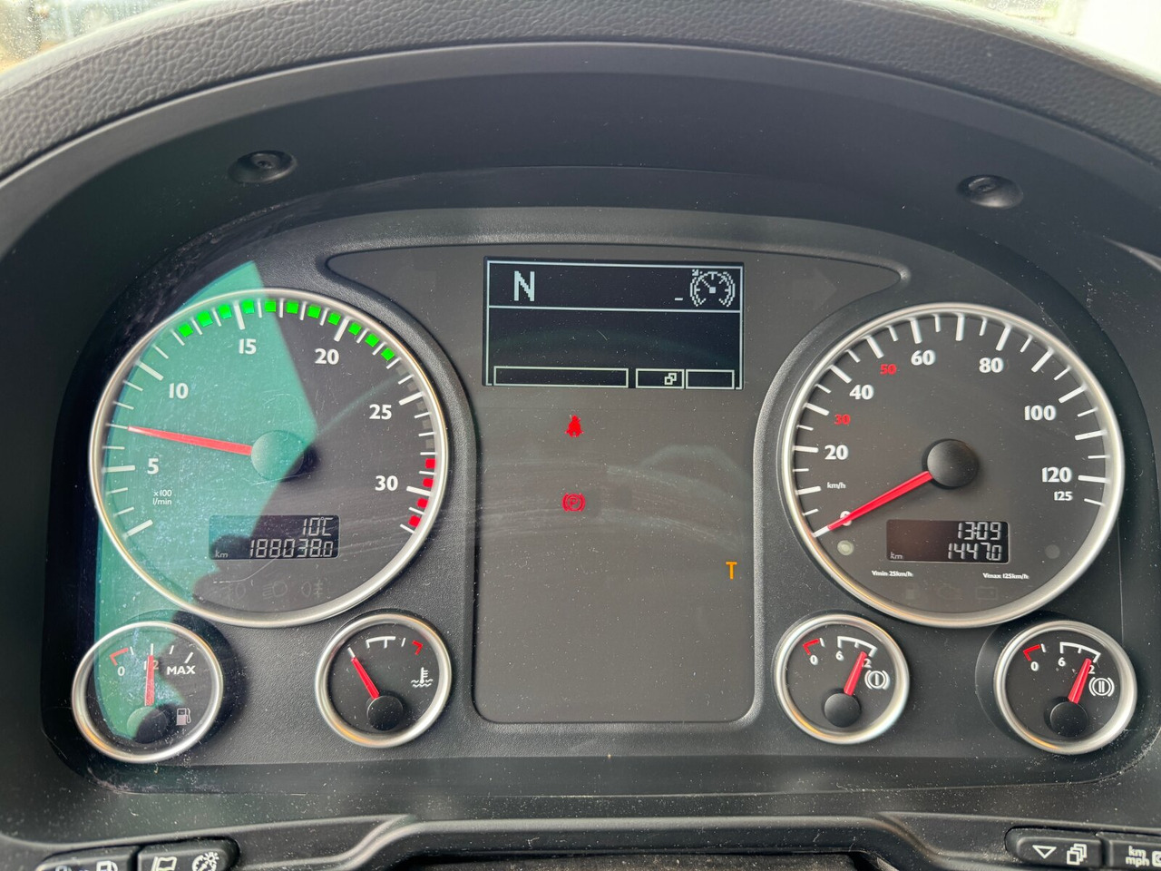 MAN TGL 8.150 4x2 BL TGL 8.150 4x2 BL, Möbelkoffer mit Rolltor - Грузовик с закрытым кузовом: фото 5 MAN TGL 8.150 4x2 BL TGL 8.150 4x2 BL, Möbelkoffer mit Rolltor - Грузовик с закрытым кузовом: фото 5