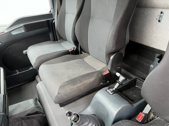 Грузовик с закрытым кузовом MAN TGL 8.180 4x2 BL TGL 8.180 4x2 BL mit MBB LBW: фото 4