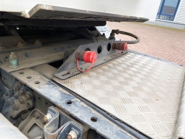 Автобетоносмеситель MAN TGS 18.400 4x4H BLS TGS 18.400 4x4H BLS + Auflieger KARRENA 10m³ Betonmischer: фото 13 Автобетоносмеситель MAN TGS 18.400 4x4H BLS TGS 18.400 4x4H BLS + Auflieger KARRENA 10m³ Betonmischer: фото 13