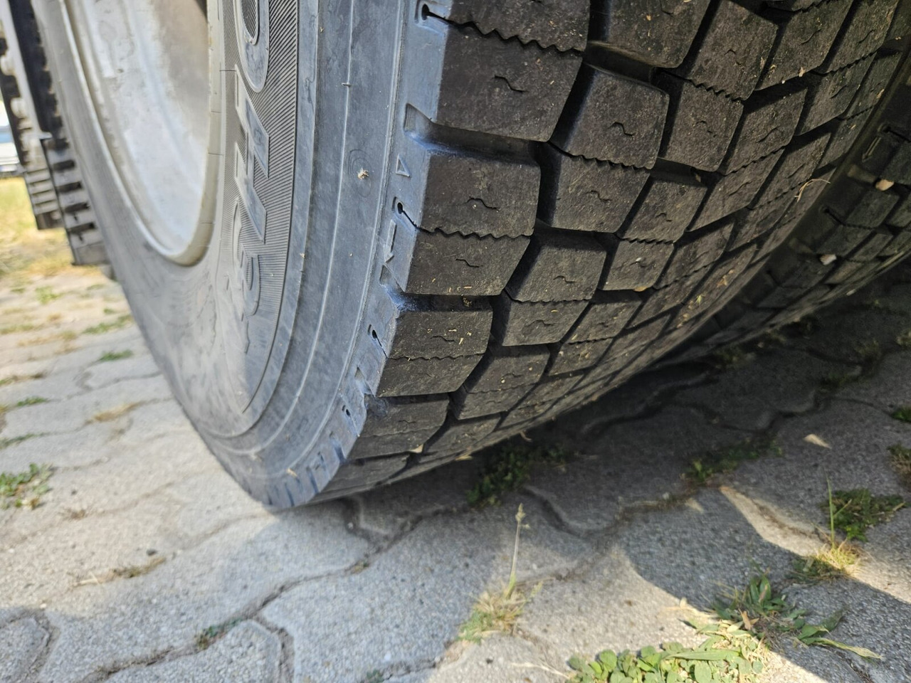 MAN TGS 26.430 6x2-4 BL TGS 26.430 6x2-4 BL, Lenk-/Liftachse, Heckkran HMF 3220K3, Funk - Автоманипулятор, Грузовик бортовой/ Платформа: фото 5 MAN TGS 26.430 6x2-4 BL TGS 26.430 6x2-4 BL, Lenk-/Liftachse, Heckkran HMF 3220K3, Funk - Автоманипулятор, Грузовик бортовой/ Платформа: фото 5